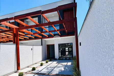 Casa com 3 Quartos à venda, 113m² no Saguaçu, Joinville