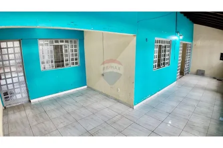 Sobrado com 3 Quartos à venda, 150m² no Santa Maria, Brasília
