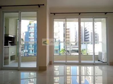 Apartamento com 3 Quartos para alugar, 107m² no Cambuí, Campinas