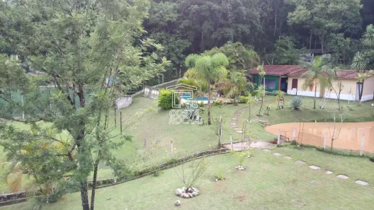 Fazenda/Sítio com 7 Quartos à venda, 490m² no , Mairinque