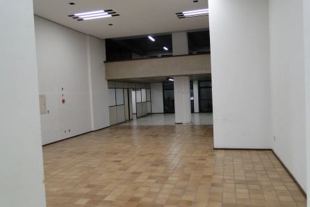 Ponto Comercial à venda, 495m² no Praia do Canto, Vitória