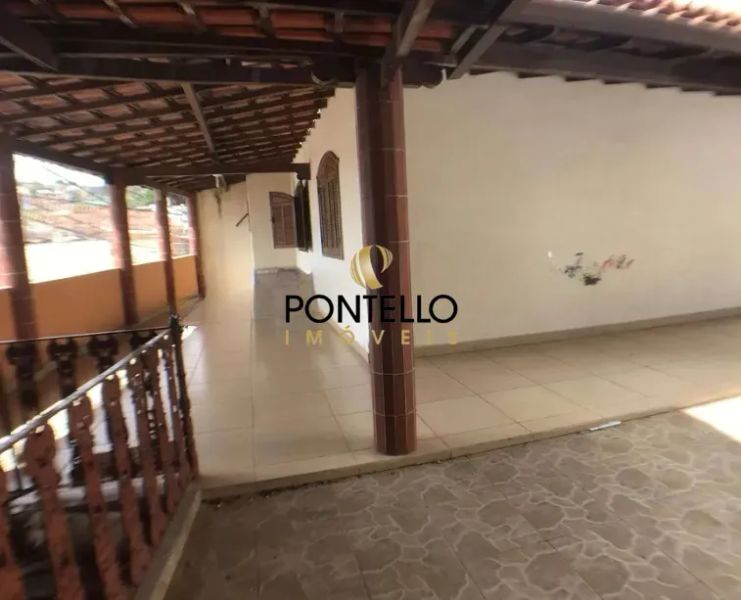 Casa com 3 quartos — Bom Jesus, Belo Horizonte