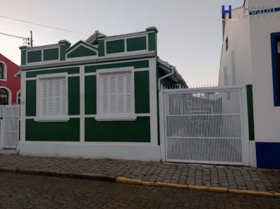 Casa com 4 Quartos à venda, 192m² no Centro, São Francisco do Sul
