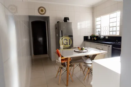 Casa com 2 Quartos à venda, 88m² no Vila Formosa, Jacareí