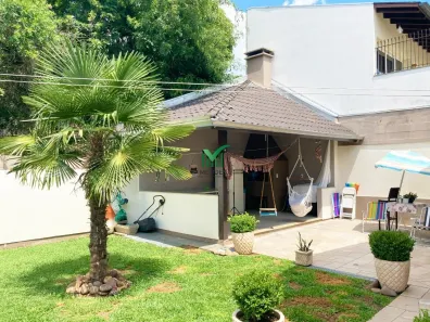 Casa com 4 Quartos à venda, 234m² no São Virgílio, Caxias do Sul