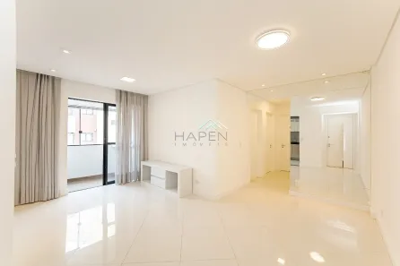 Apartamento com 3 Quartos para alugar, 79m² no Campo Comprido, Curitiba
