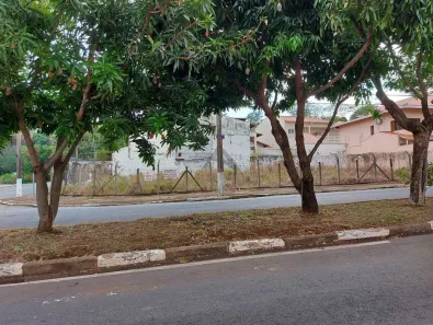 Lote/Terreno à venda, 410m² no Jardim Chapadão, Campinas