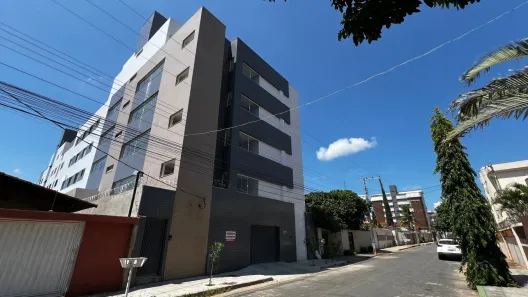 Cobertura com 3 Quartos à venda, 200m² no Morada do Sol, Montes Claros