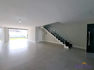 Casa com 3 Quartos à venda, 212m² no Jardim Belvedere, Volta Redonda