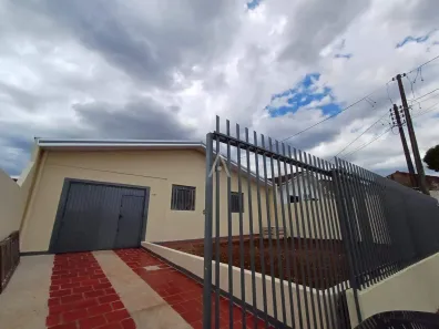 Casa com 4 Quartos para alugar, 119m² no Guarujá, Cascavel