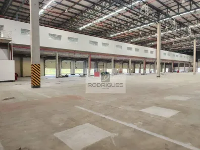 Galpão/Depósito/Armazém para alugar, 4500m² no Batistini, São Bernardo do Campo