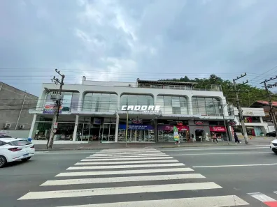 Sala Comercial para alugar, 2155m² no Centro, Blumenau