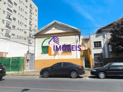 Casa com 3 Quartos à venda, 128m² no Centro, Poços de Caldas