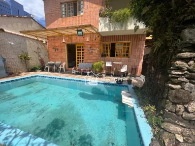 Sobrado com 3 Quartos à venda, 297m² no Canto do Forte, Praia Grande