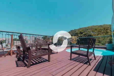 Cobertura com 5 Quartos à venda, 220m² no Pe Pequeno, Niterói