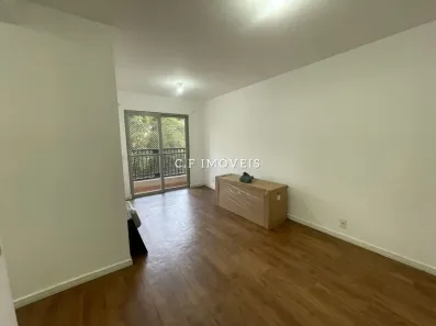 Apartamento com 3 Quartos para alugar, 64m² no Vila Sofia, São Paulo