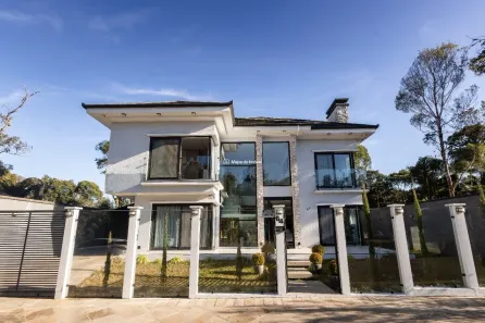 Casa com 4 Quartos à venda, 360m² no Carniel, Gramado