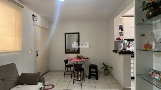 Apartamento com 3 Quartos à venda, 57m² no Cidade Jardim, Uberaba