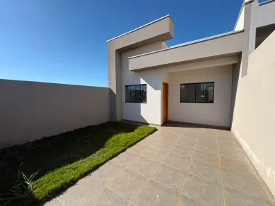 Casa com 2 Quartos à venda, 63m² no Colinas, Londrina