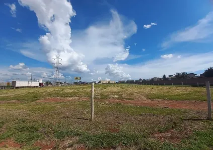 Imóvel Comercial para alugar, 14600m² no Jardins Madri Complemento, Goiânia