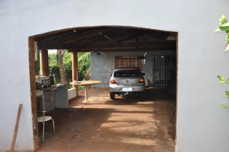 Fazenda/Sítio com 3 Quartos à venda, 140m² no Cruz das Posses, Sertãozinho