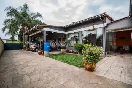 Casa com 3 Quartos à venda, 180m² no São José, Esteio