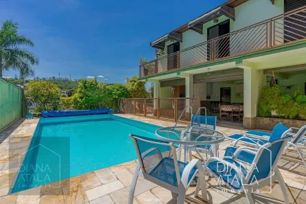 Casa de Condomínio com 4 Quartos à venda, 378m² no Marambaia, Vinhedo