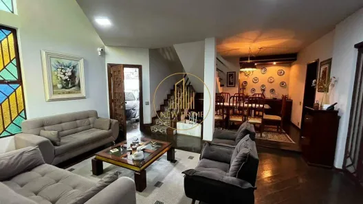 Casa com 5 Quartos à venda, 303m² no Belvedere, Belo Horizonte