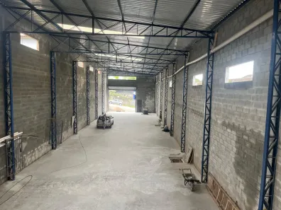 Galpão/Depósito/Armazém para alugar, 600m² no Jardim Itapecerica, Itapecerica da Serra