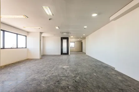 Ponto Comercial para alugar, 118m² no São Judas, São Paulo