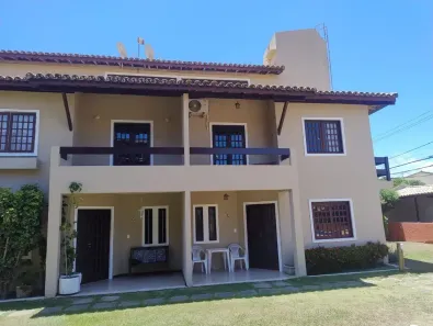 Casa de Condomínio com 5 Quartos para alugar, 240m² no Buraquinho, Lauro de Freitas