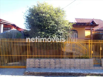 Casa com 3 Quartos à venda, 190m² no Alípio de Melo, Belo Horizonte