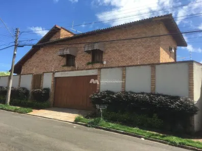 Casa com 3 Quartos à venda, 456m² no Santos Dumont, São José do Rio Preto