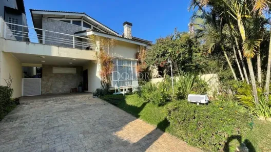 Casa de Condomínio com 3 Quartos à venda, 300m² no Parque Residencial Itapeti, Mogi das Cruzes