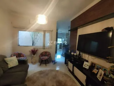 Casa com 5 Quartos à venda, 244m² no Jardim do Lago, Uberaba