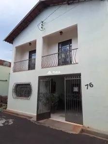 Casa com 3 Quartos à venda, 176m² no São Benedito, Uberaba