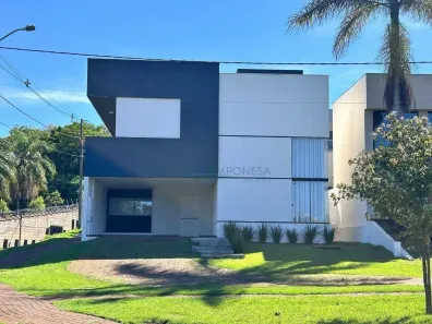 Casa de Condomínio com 3 Quartos para alugar, 300m² no Esperança, Londrina