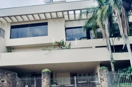 Casa de Condomínio com 5 Quartos para alugar, 934m² no Jardim Leonor, São Paulo