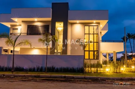 Casa com 5 Quartos à venda, 330m² no Lagoinha, Ubatuba