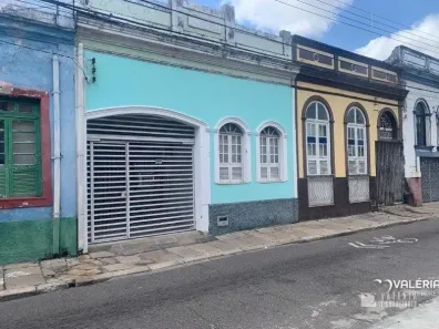 Casa com 3 Quartos à venda, 176m² no Cidade Velha, Belém