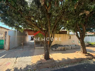 Casa com 3 Quartos à venda, 200m² no Conjunto Habitacional São Deocleciano, São José do Rio Preto
