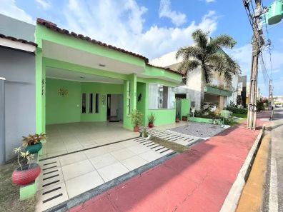 Casa de Condomínio com 3 Quartos à venda, 250m² no Parque Verde, Belém