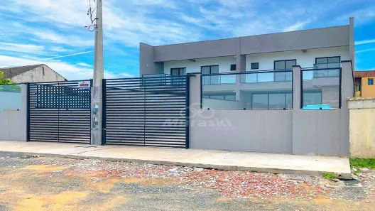 Sobrado com 3 Quartos à venda, 221m² no Guaratuba, Guaratuba
