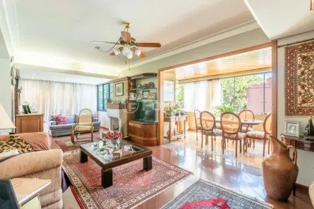 Apartamento com 3 Quartos à venda, 136m² no Petrópolis, Porto Alegre