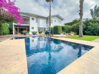 Casa com 5 Quartos para alugar, 600m² no Lagoa da Conceição, Florianópolis