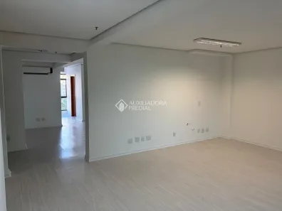 Sala Comercial para alugar, 120m² no Petrópolis, Porto Alegre
