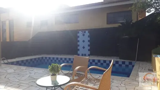 Casa com 3 Quartos à venda, 309m² no Jardim Itaperi, Atibaia
