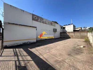 para alugar, 200m² no Niterói, Divinópolis