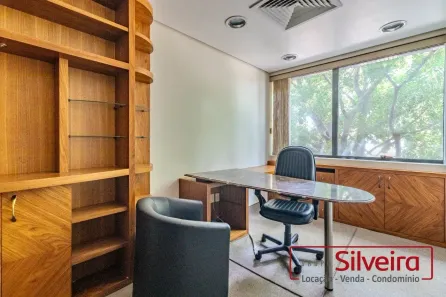 Sala Comercial à venda, 37m² no Praia de Belas, Porto Alegre