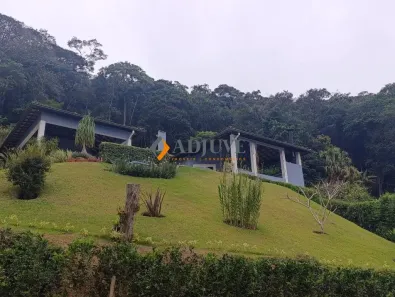 Casa com 3 Quartos à venda, 230m² no Corrêas, Petrópolis